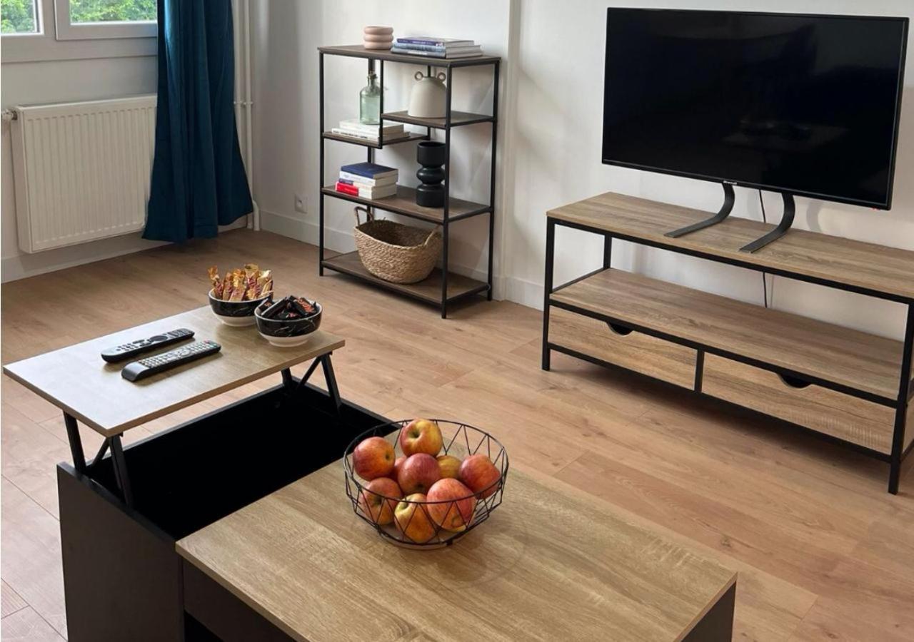 Appartement Le Montreuillois ! Parking Prive Et Metro A Proximite à Montreuil  Extérieur photo